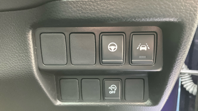 Nissan Qashqai 1.3 DiG-T Tekna 5dr Petrol Hatchback